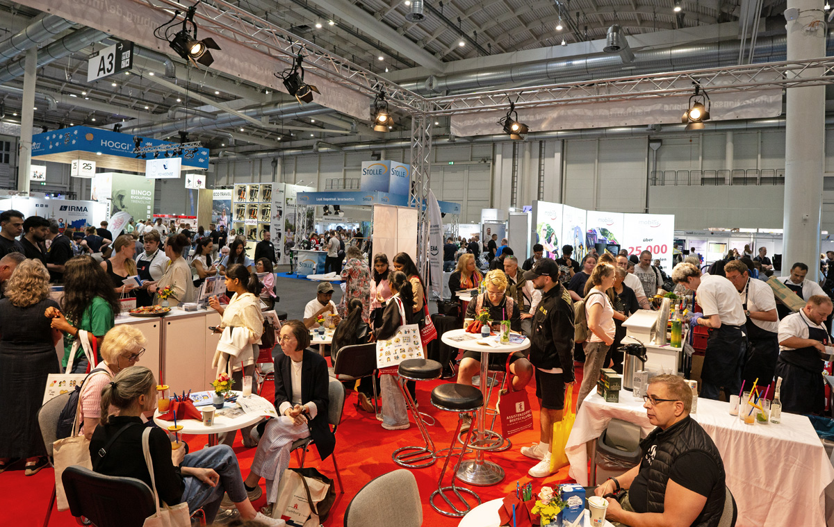 Besucher-Andrang am Stand des Integrationsamtes Hamburg